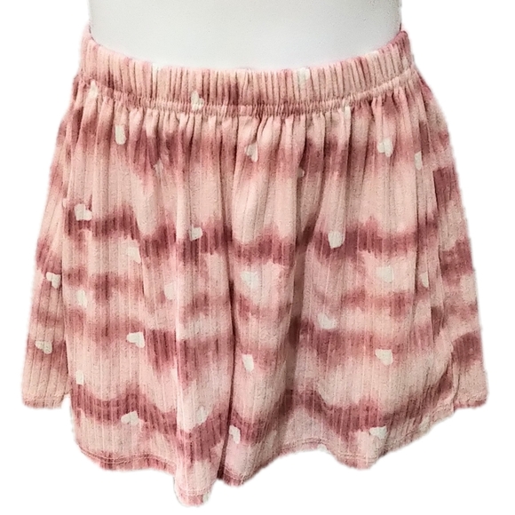 Jenna & Jessie Tie Dye Knot Top and Flutter Shorts - Picture 5 of 7